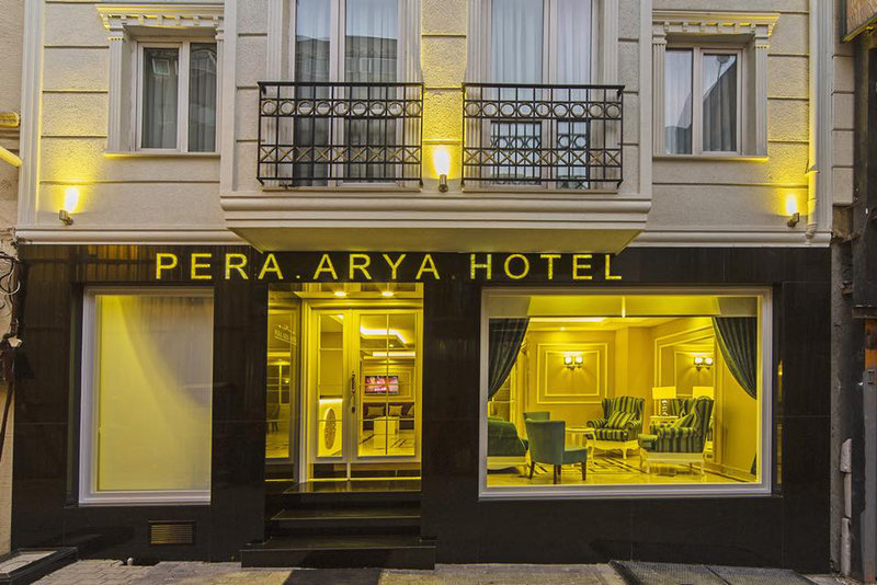 pera arya hotel