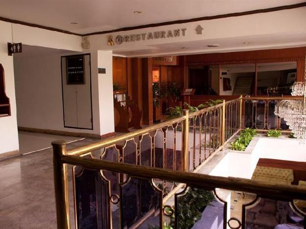 rio residence bangkok