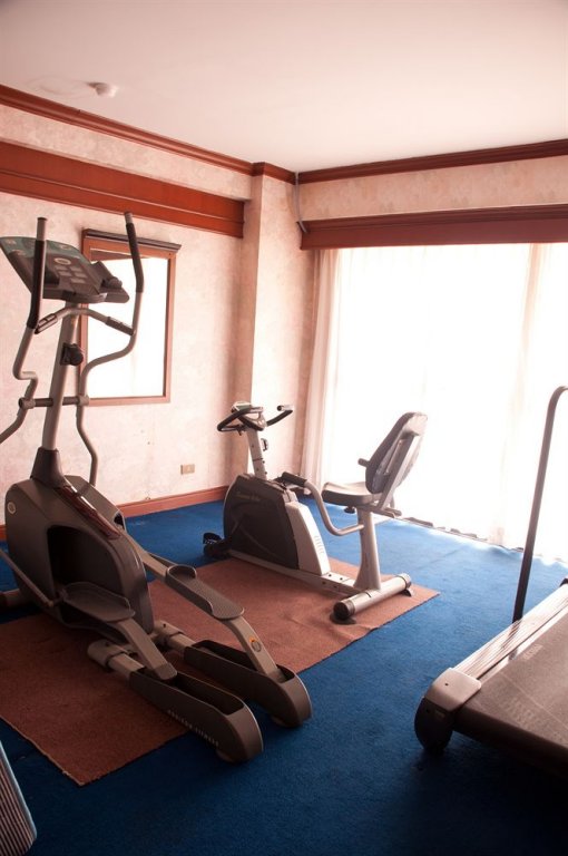 rio residence bangkok