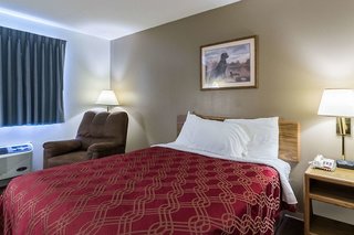 Econo Lodge,Chippewa County>>Big Stone,2 star