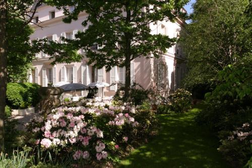 Des Grandes Ecoles,Paris>>Pantheon,3 star