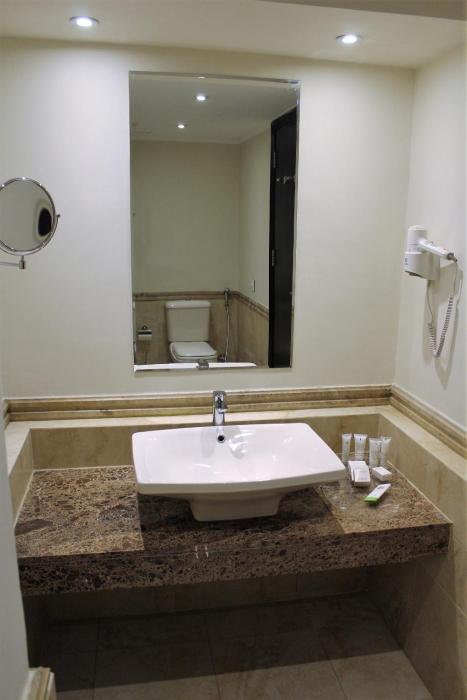 cleopatra hotel