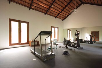 Shreyas Retreat,Sivanchetti Gardens,5 star