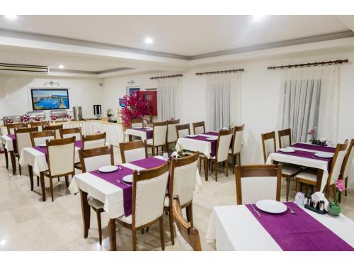 sammys hotel