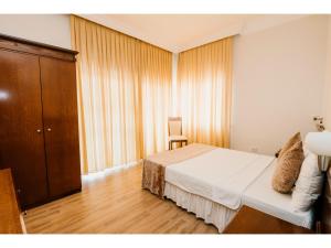 sammys hotel