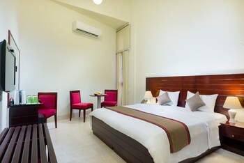 ras al jinz turtle reserve