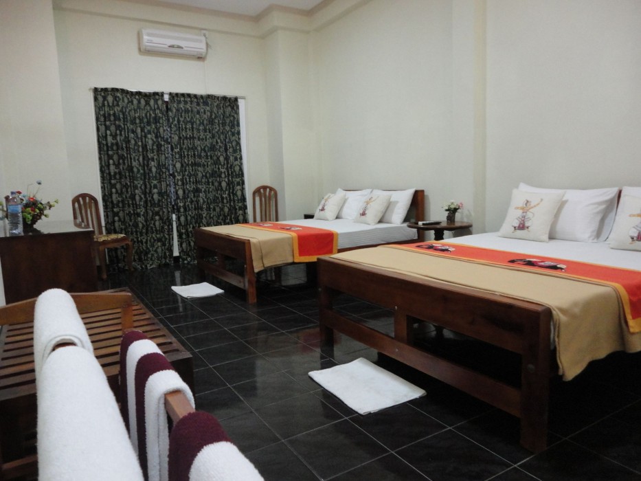 forest villa hotel