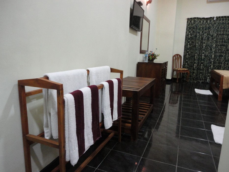 forest villa hotel