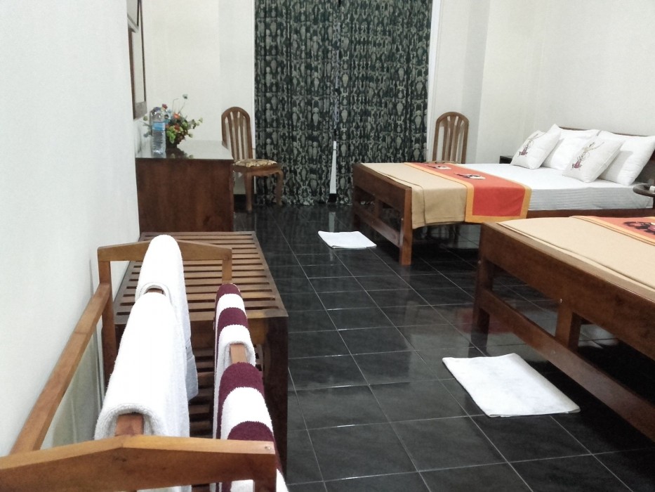 forest villa hotel