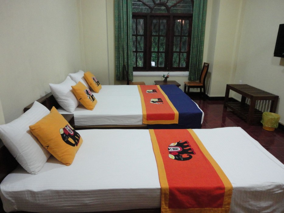 forest villa hotel