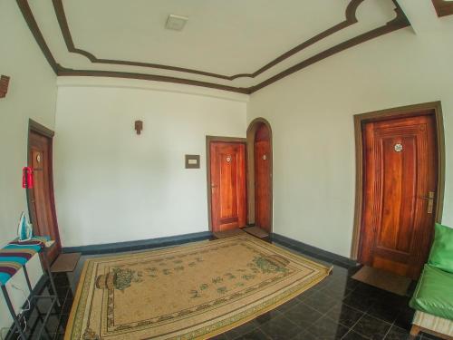 forest villa hotel