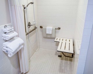 Comfort Inn Redding Near I-5,Shasta>>Redding,3 star