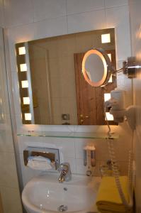 Alpchalet Schwanstein,Buchloe>>Buching,3 star