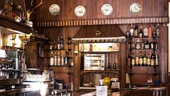 El Meson De Despeñaperros,Linares>>Jaen Province,3 star