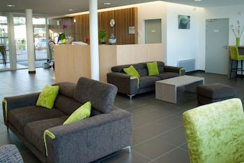 residence nemea les grands rochers