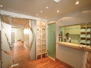 far out hotel and spa