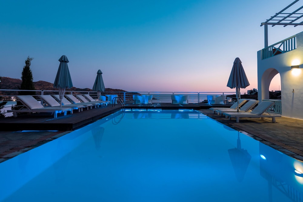 far out hotel and spa