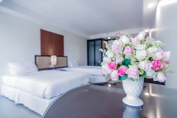 romance hotel bangna