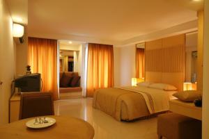 romance hotel bangna