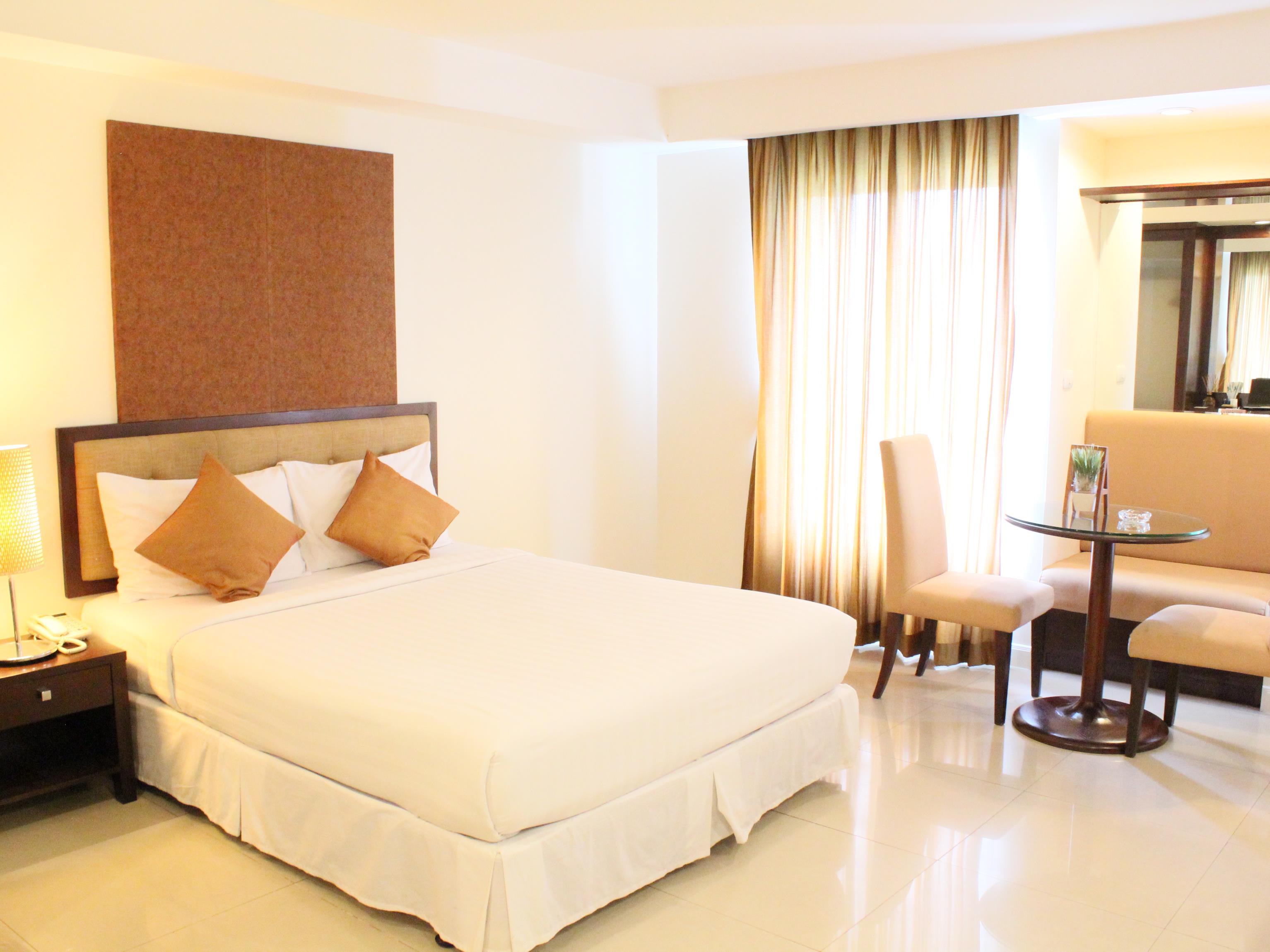 romance hotel bangna
