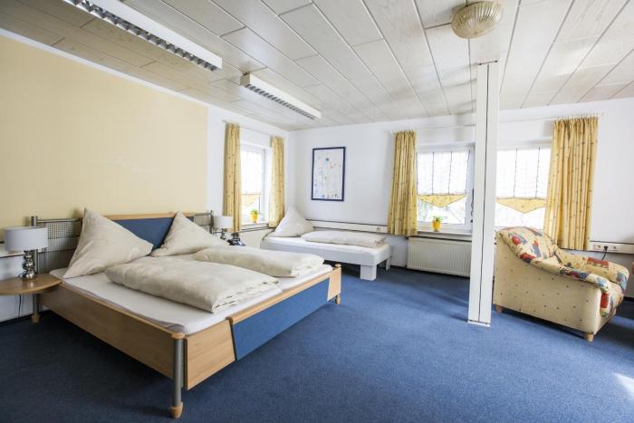 hotel pension waldblick garni