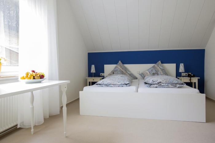 hotel pension waldblick garni