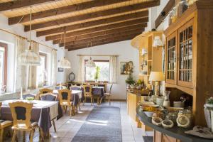hotel pension waldblick garni