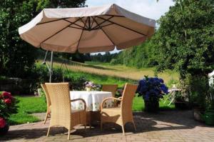 hotel pension waldblick garni