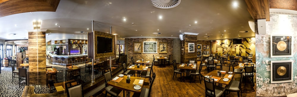 garden court sandton city