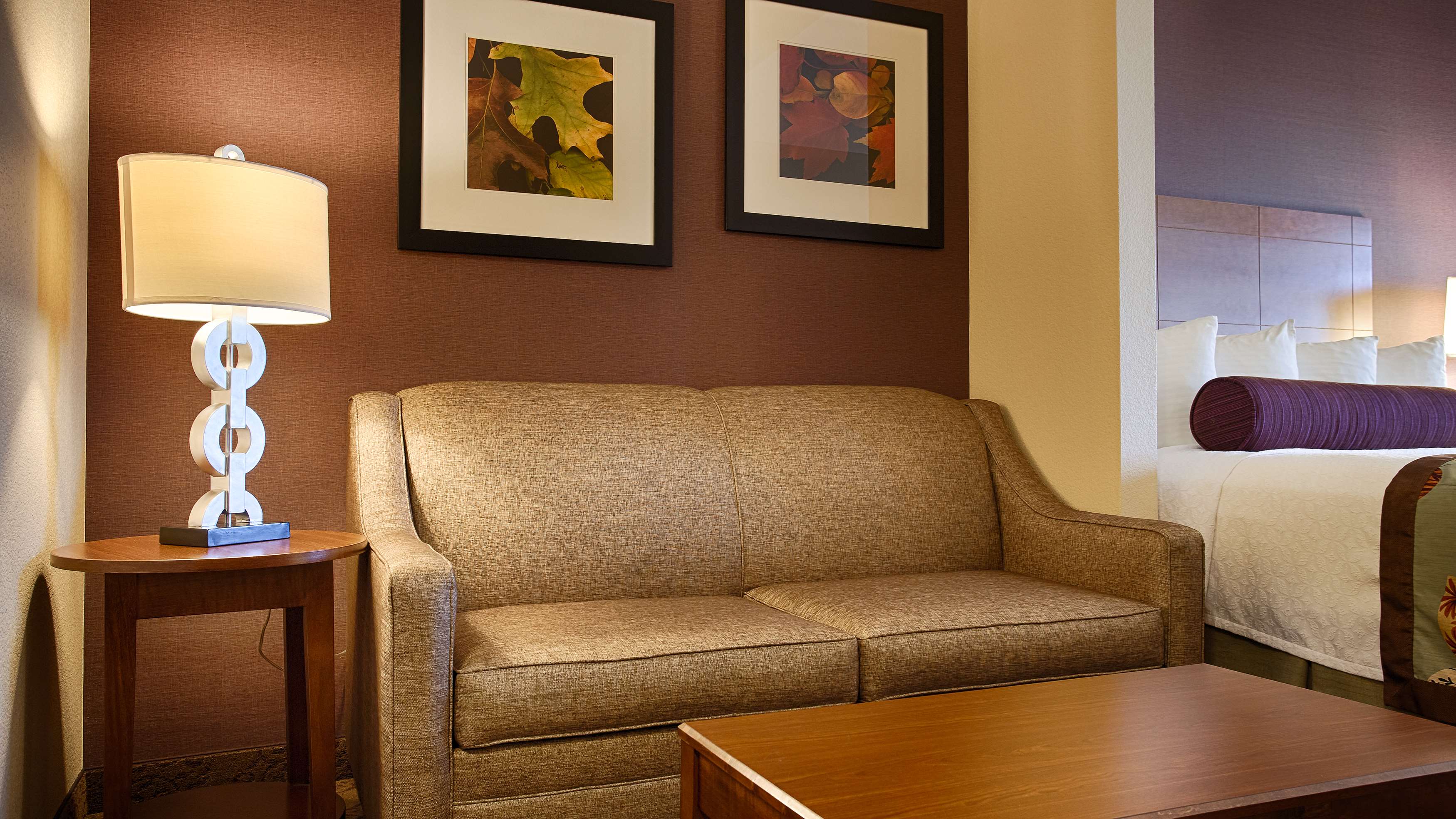 best western plus carousel inn and suites