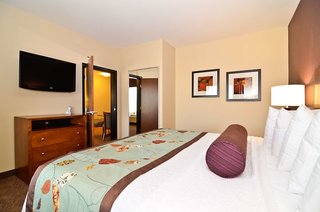 best western plus carousel inn and suites