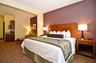 best western plus carousel inn and suites