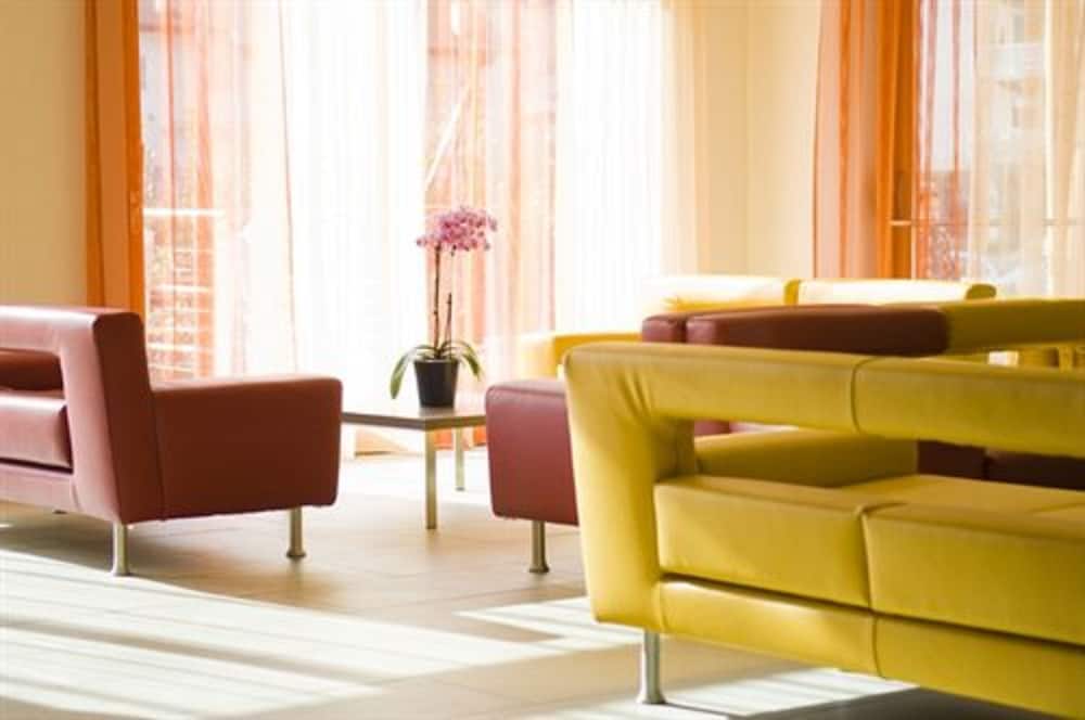 garda sporting club hotel