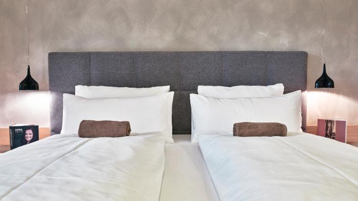 arx hotel and restaurant