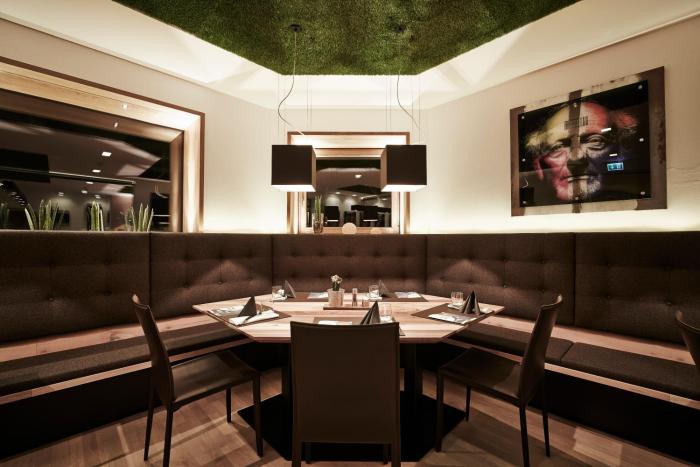 arx hotel and restaurant