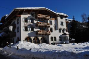 Hotel Wiesenegg,Austrian Alps>>Aurach Bei Kitzbuehel,3 star
