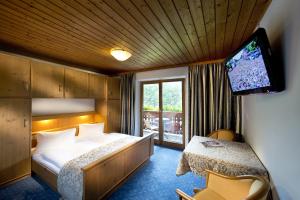 Hotel Wiesenegg,Austrian Alps>>Aurach Bei Kitzbuehel,3 star
