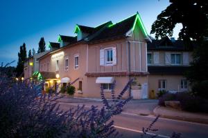 Hotel Le Relais De Farrou,Figeac>>Aveyron,4 star