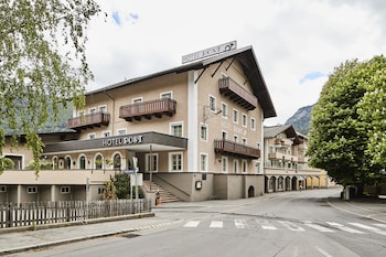 hotel post