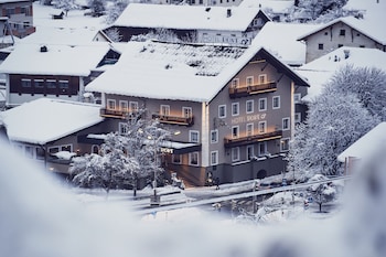 hotel post