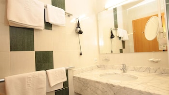 hotel post