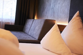 hotel post
