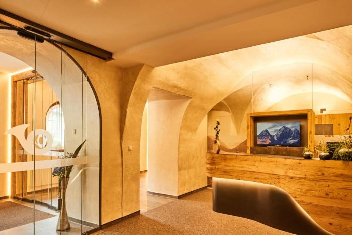 hotel post