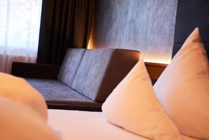 hotel post