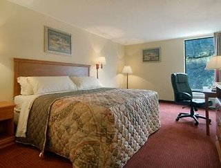 Econo Lodge Mt. Hope - Beckley,Bradley>>Beckley,2 star