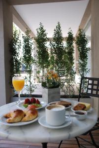 san isidro plaza hotel