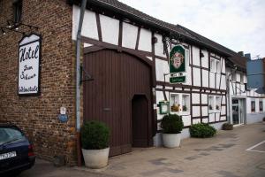 Hotel Zum Schwan,Erftstadt>>Cologne,2 star