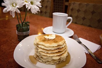 service plus inns and suites drayton valley