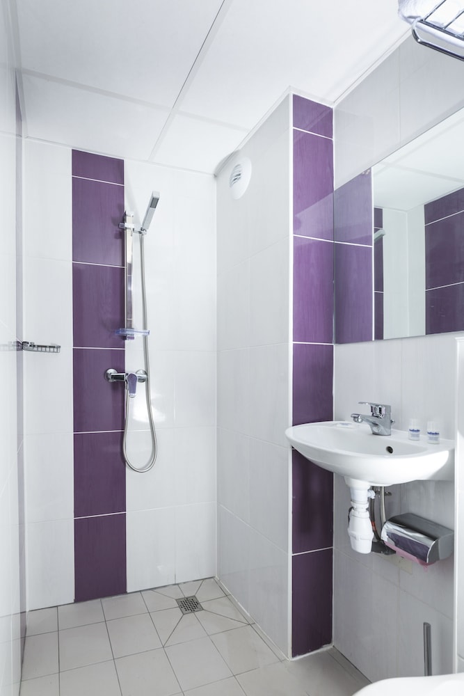 initial by balladins st quentin gauchy