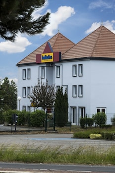 initial by balladins st quentin gauchy